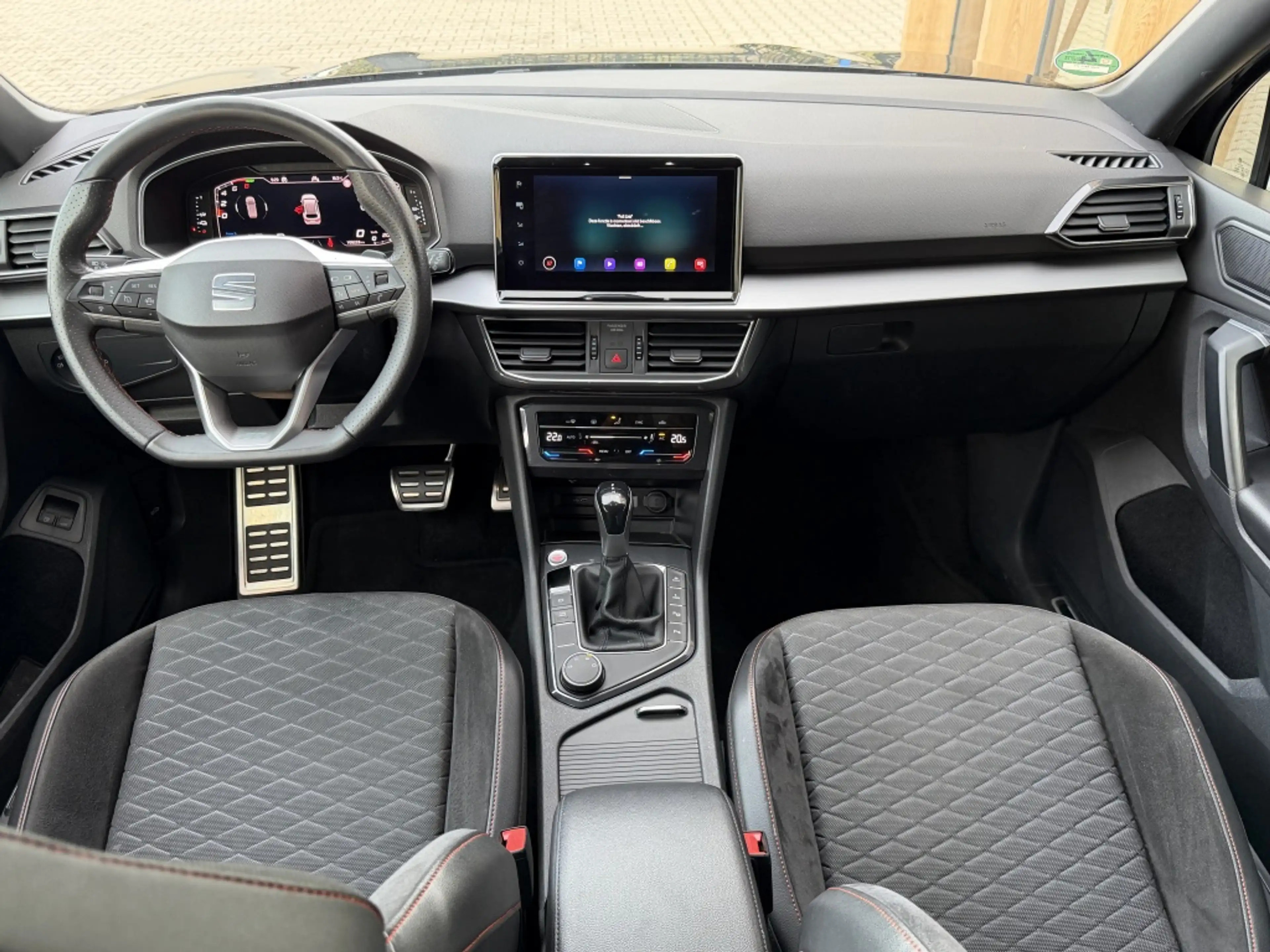 SEAT Tarraco 1.4 TSI e-Hybrid PHEV FR Business Intense | SOH 96 — photo 3