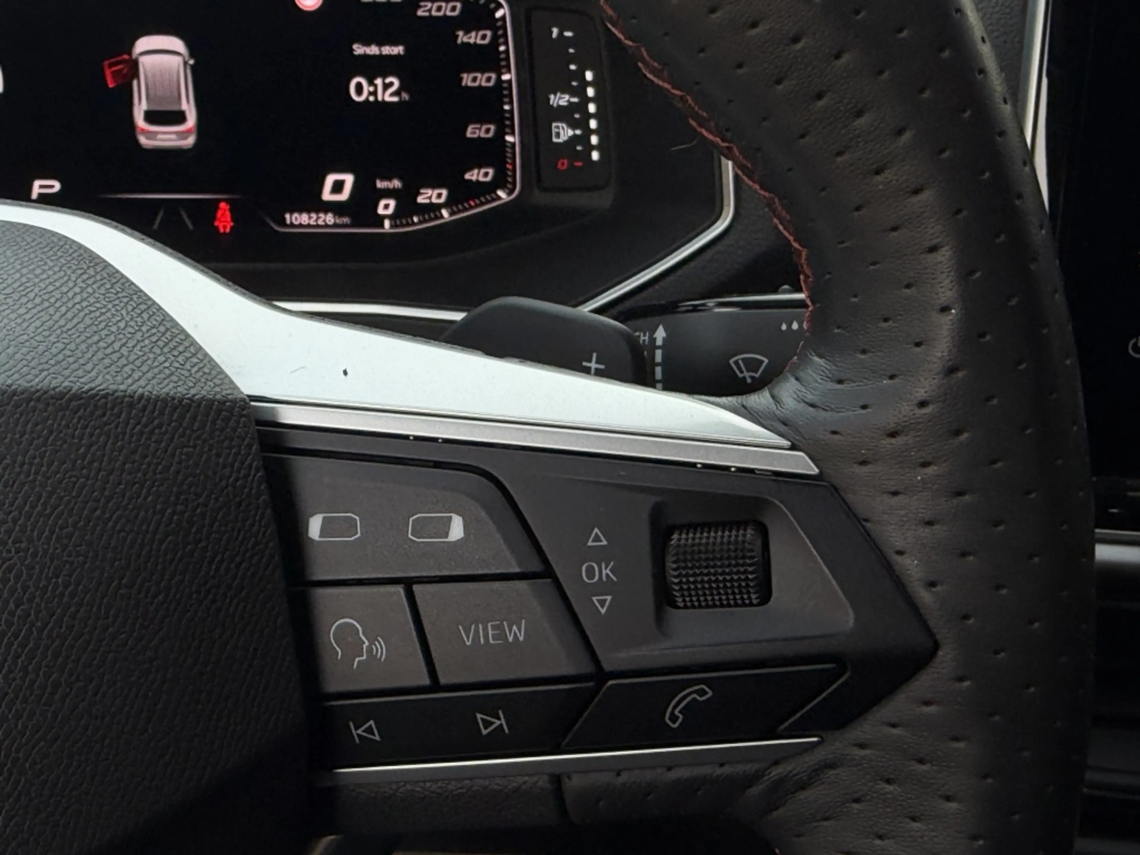 SEAT Tarraco 1.4 TSI e-Hybrid PHEV FR Business Intense | SOH 96 — photo 20
