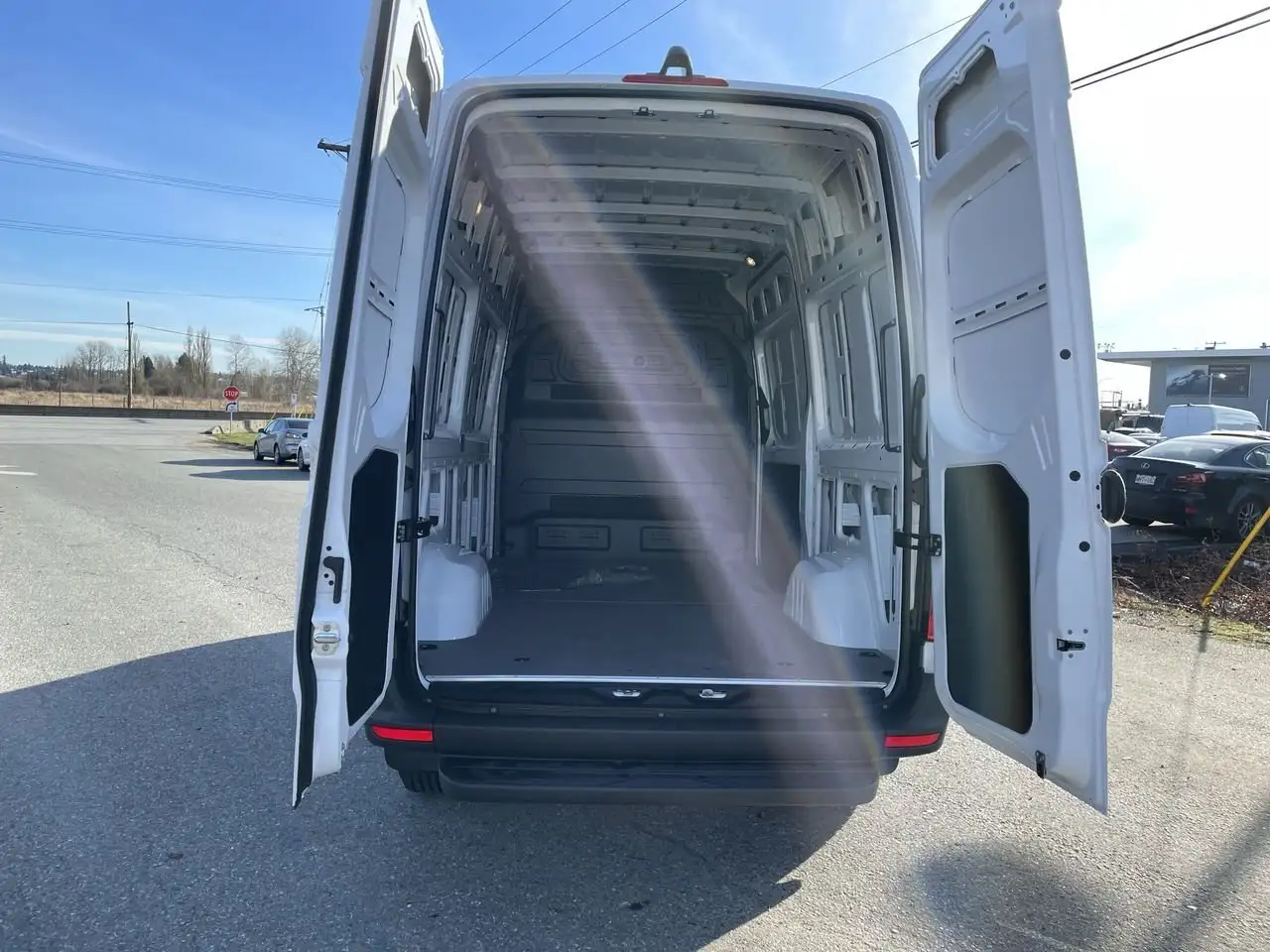 Mercedes-Benz Sprinter снимка Mercedes-Benz Sprinter