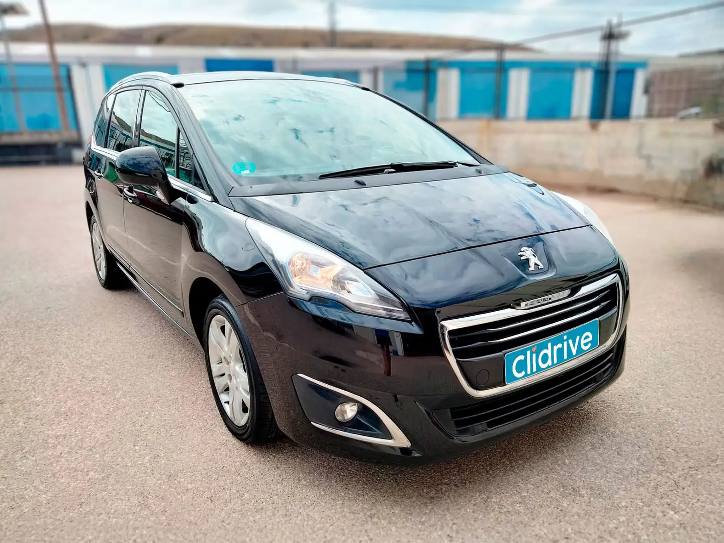 Peugeot 5008 1.6 BlueHDi Style 7 pl. 120 Negro - 2