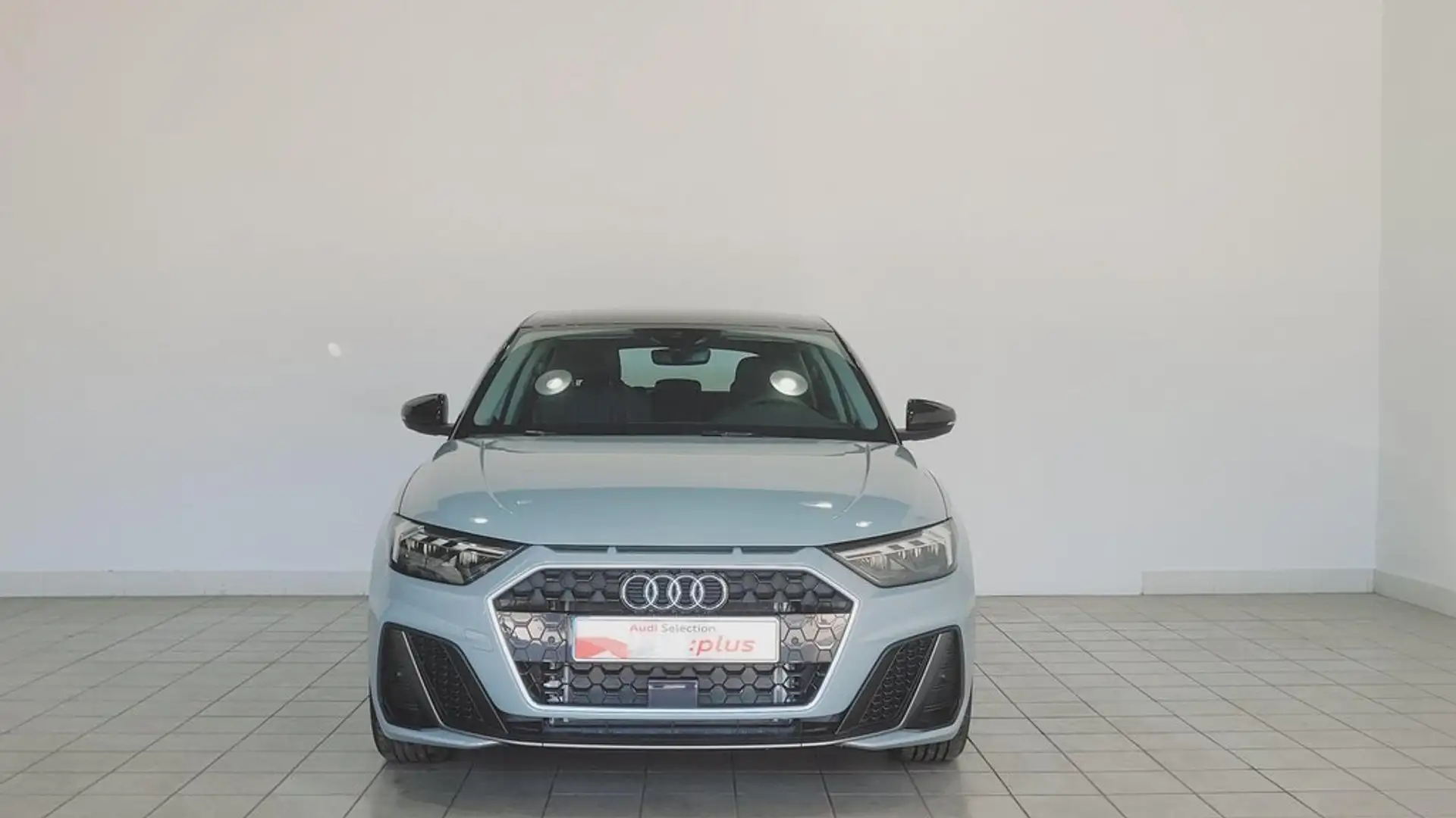 Audi A1 Sportback 30 TFSI Adrenalin S tronic 85kW Gris - 2