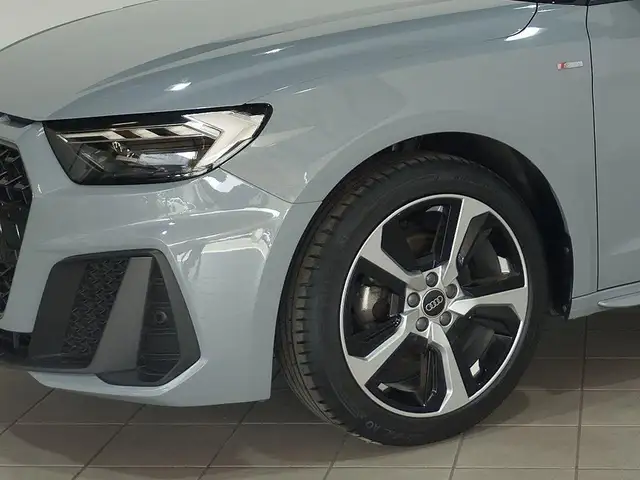 Audi A1 view 6