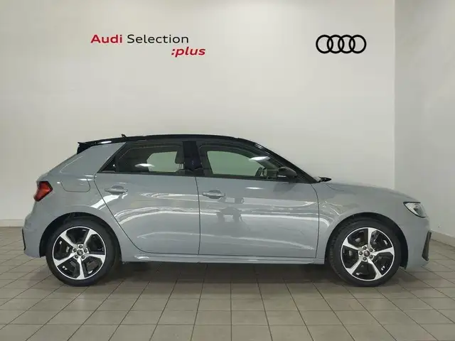 Audi A1 view 3
