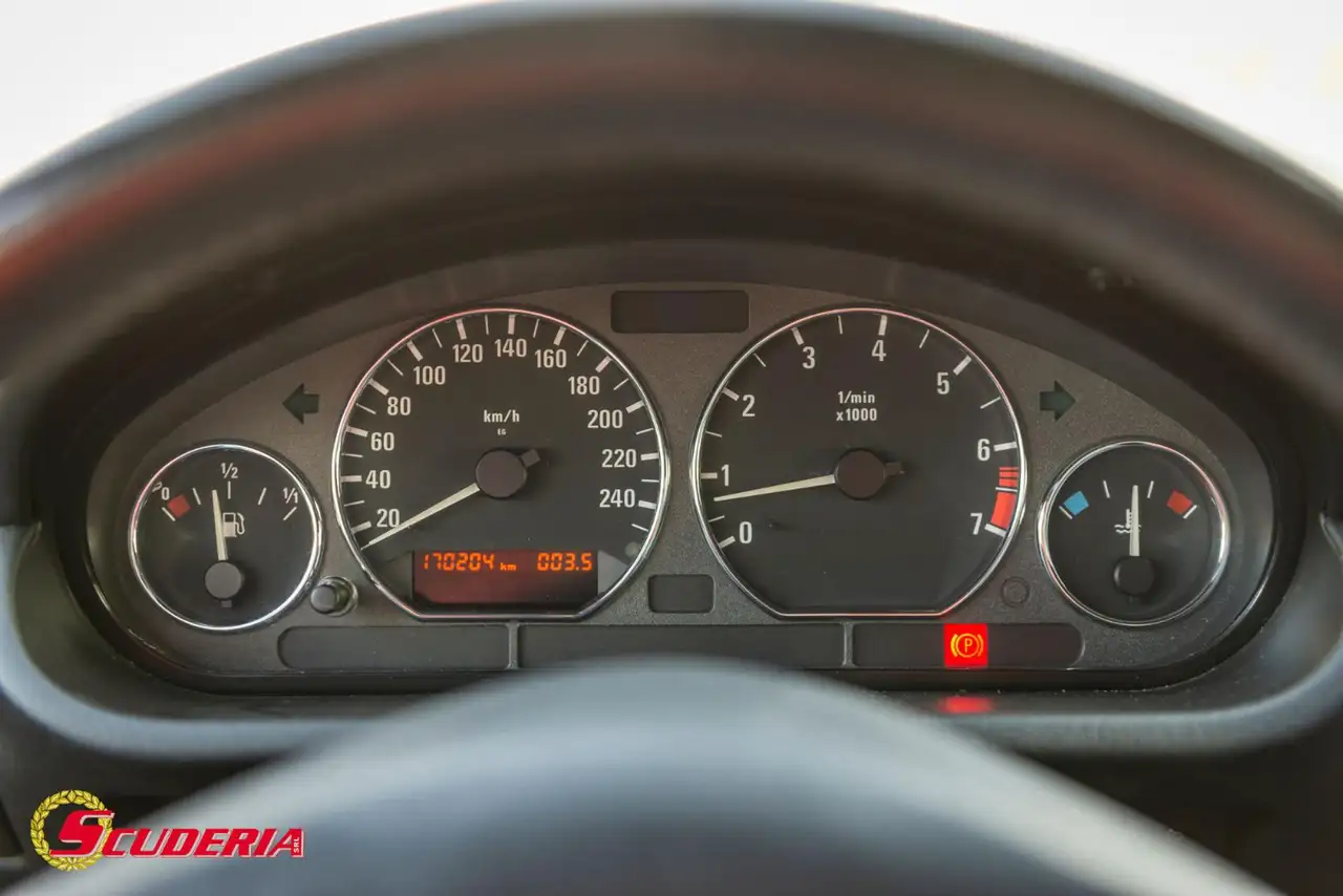 BMW Z3 1.9 16V cat Roadster, foto 11