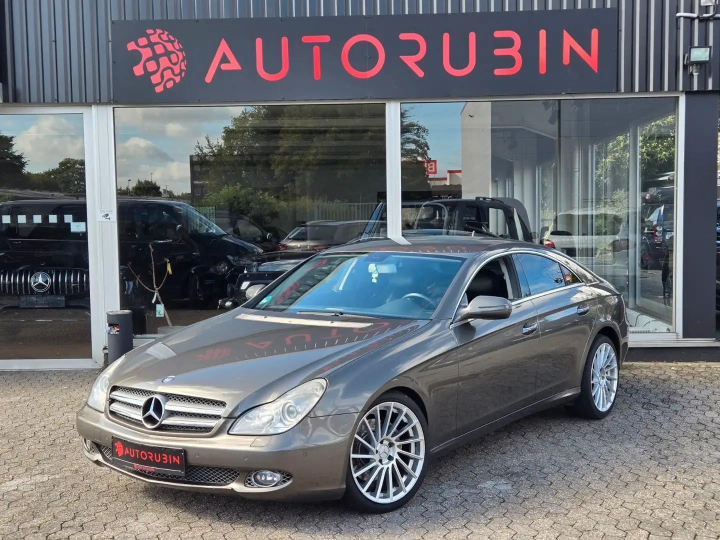 Mercedes-Benz CLS 350 CGI LEDER/19 ZOLL/XENON Grau - 2
