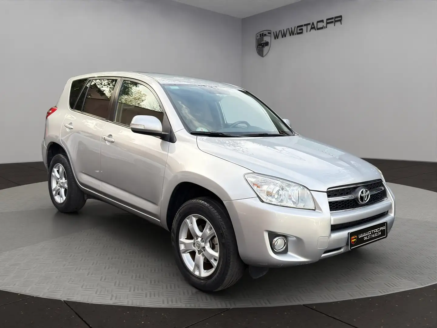 Toyota RAV 4 RAV4 158 VVT-i 4WD Executive awd Gris - 1