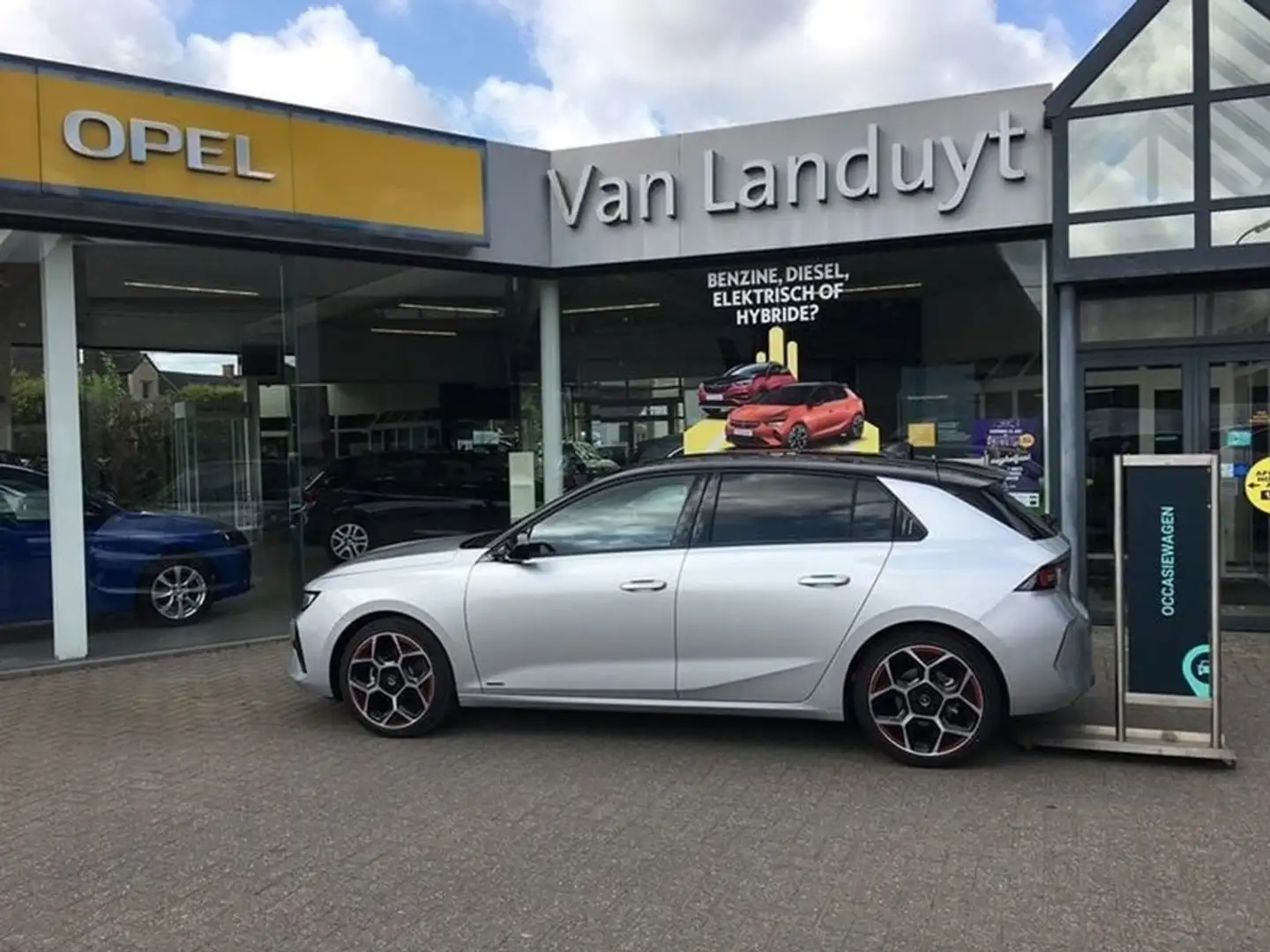 Opel Astra GS LINE ULTIMATE Gris - 1