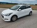 Hyundai i20 i20 1,25 Start! Start! Weiß - thumbnail 1