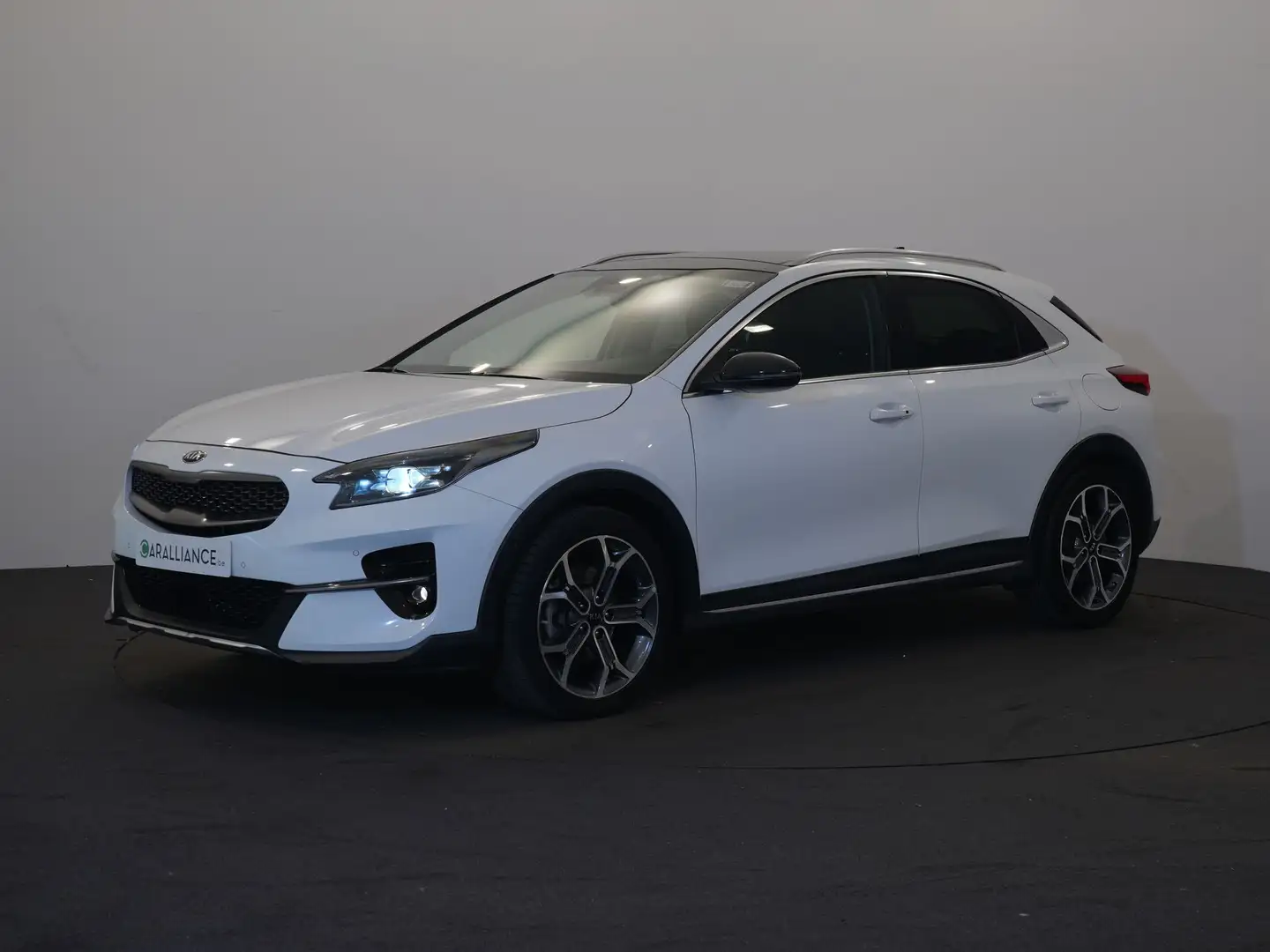 Kia XCeed Sense 1.6CRDI DCT|NAVI|Sièges.Venti|ATR|CUIR|Cam Bianco - 1