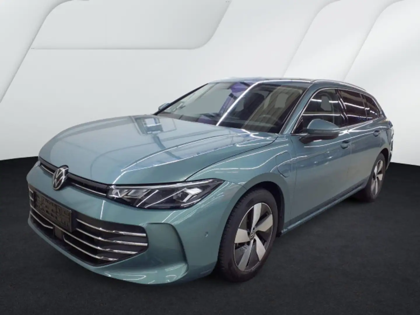 Volkswagen Passat Variant eHybrid BUSINESS HuD LM17 AHK beh Grün - 2