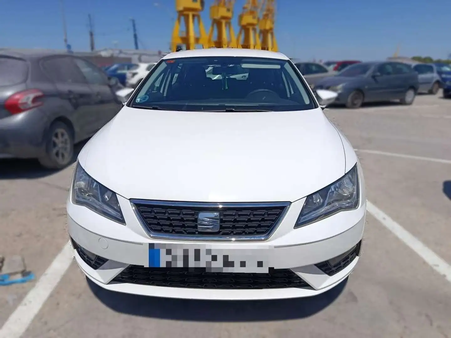 SEAT Leon ST 1.6TDI CR S&S Style 110 Blanco - 1