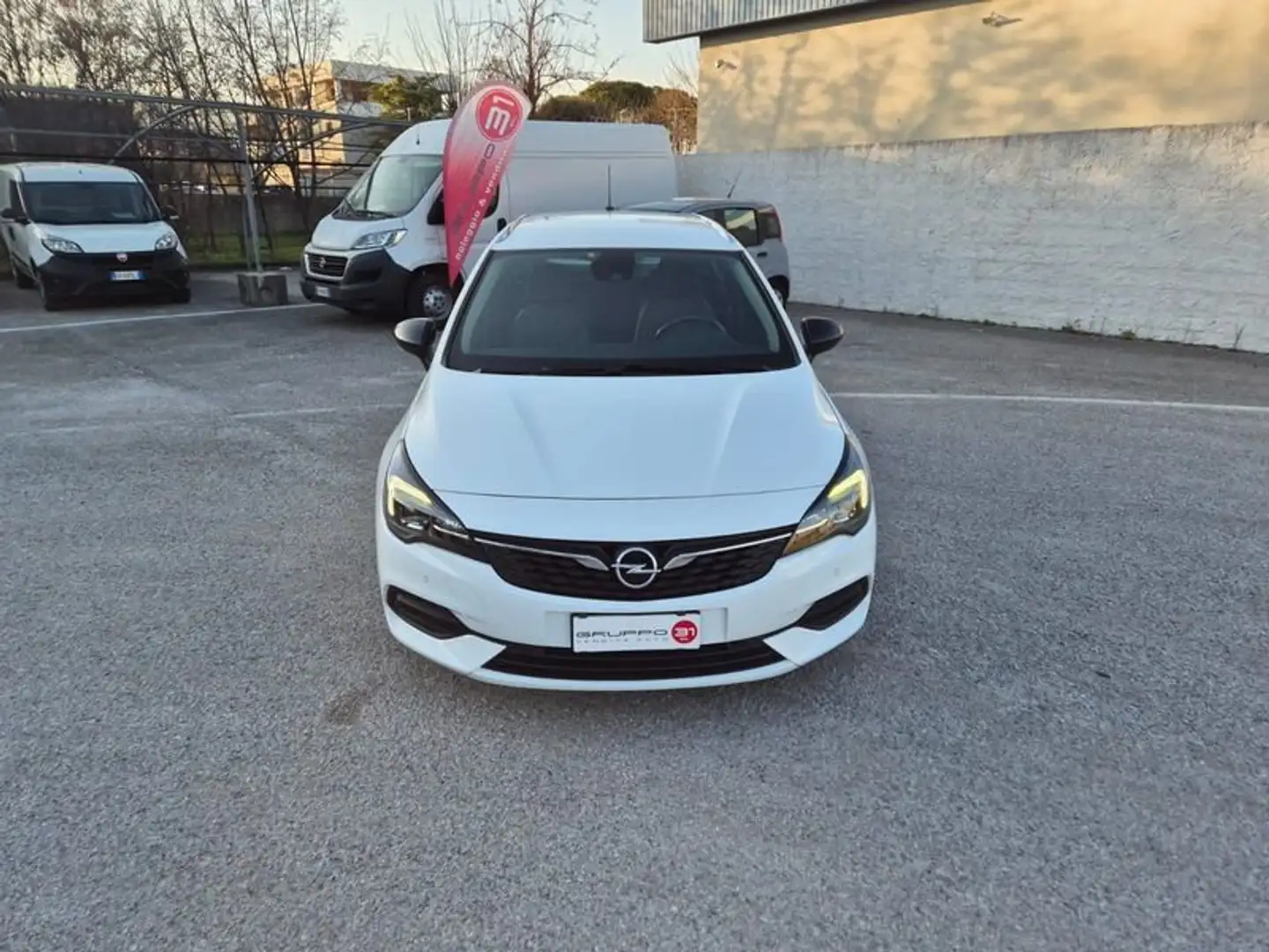 Opel Astra 1.5 CDTI 122 CV S&S AT9 Sports Tourer Business El Bianco - 2