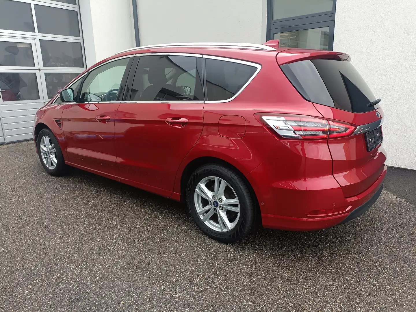 Ford S-Max Titanium 2.0EcoBlueSCR,AHV,Kamera,Radar,NAVI,Sitzh Rouge - 2