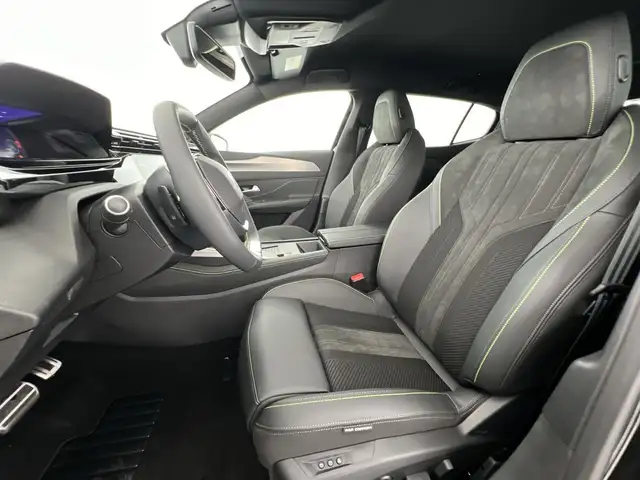 Peugeot 408 view 11
