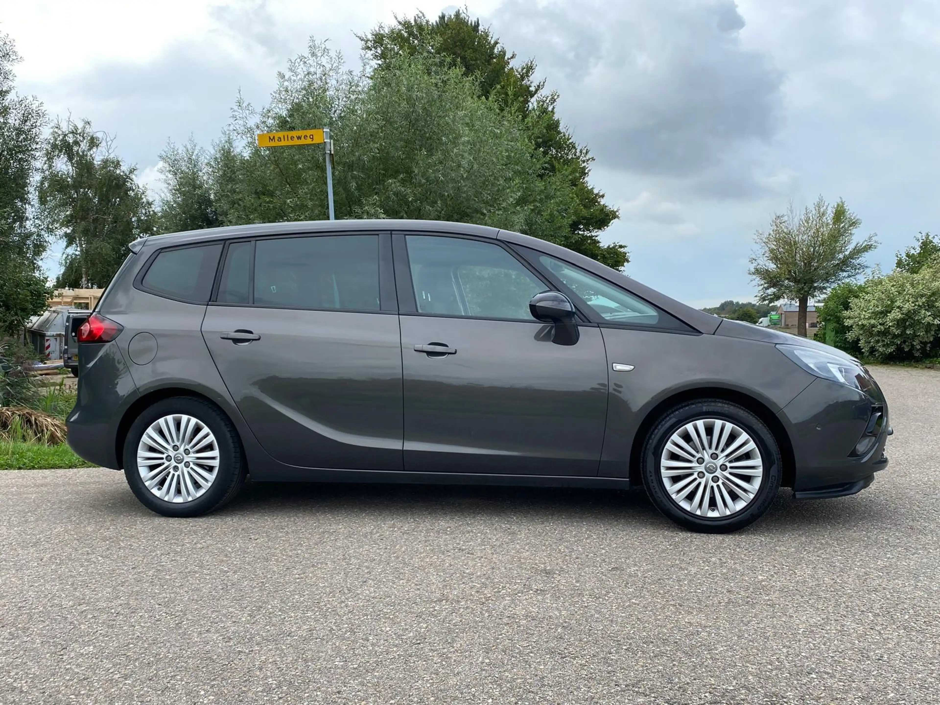 Opel Zafira Tourer 1.4 Edition mpv 7ps. Camera NAVI Airco 140pk Goed — photo 9