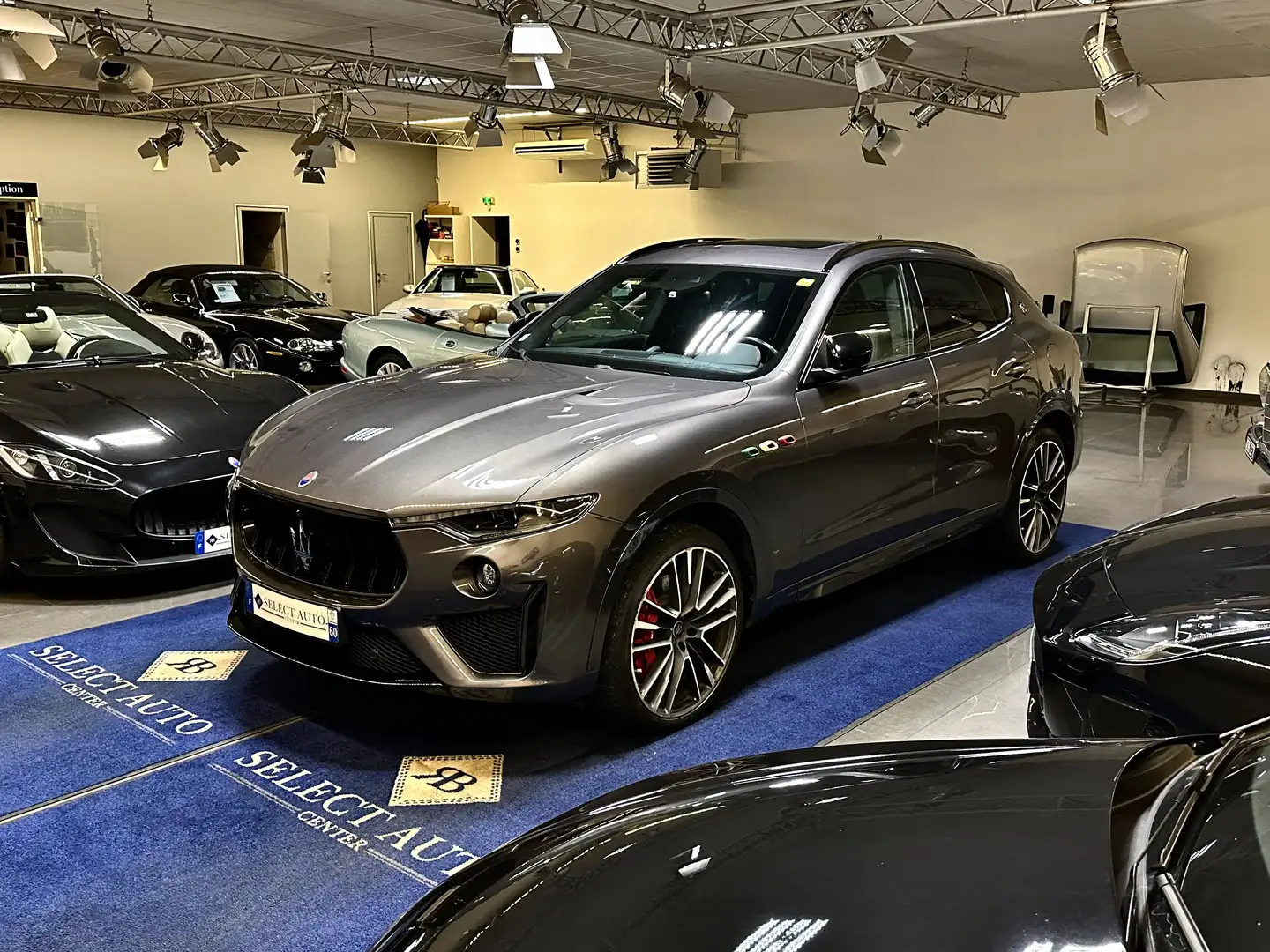 Maserati Levante Trofeo V8 3.8 580ch Bruin - 1