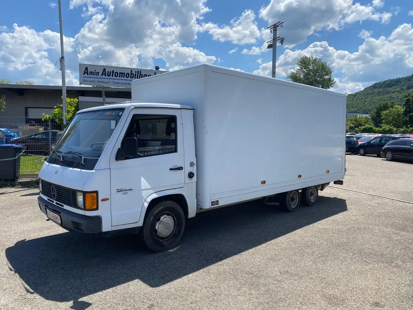 Mercedes-Benz MB 100D 6X2 Weiß - 1