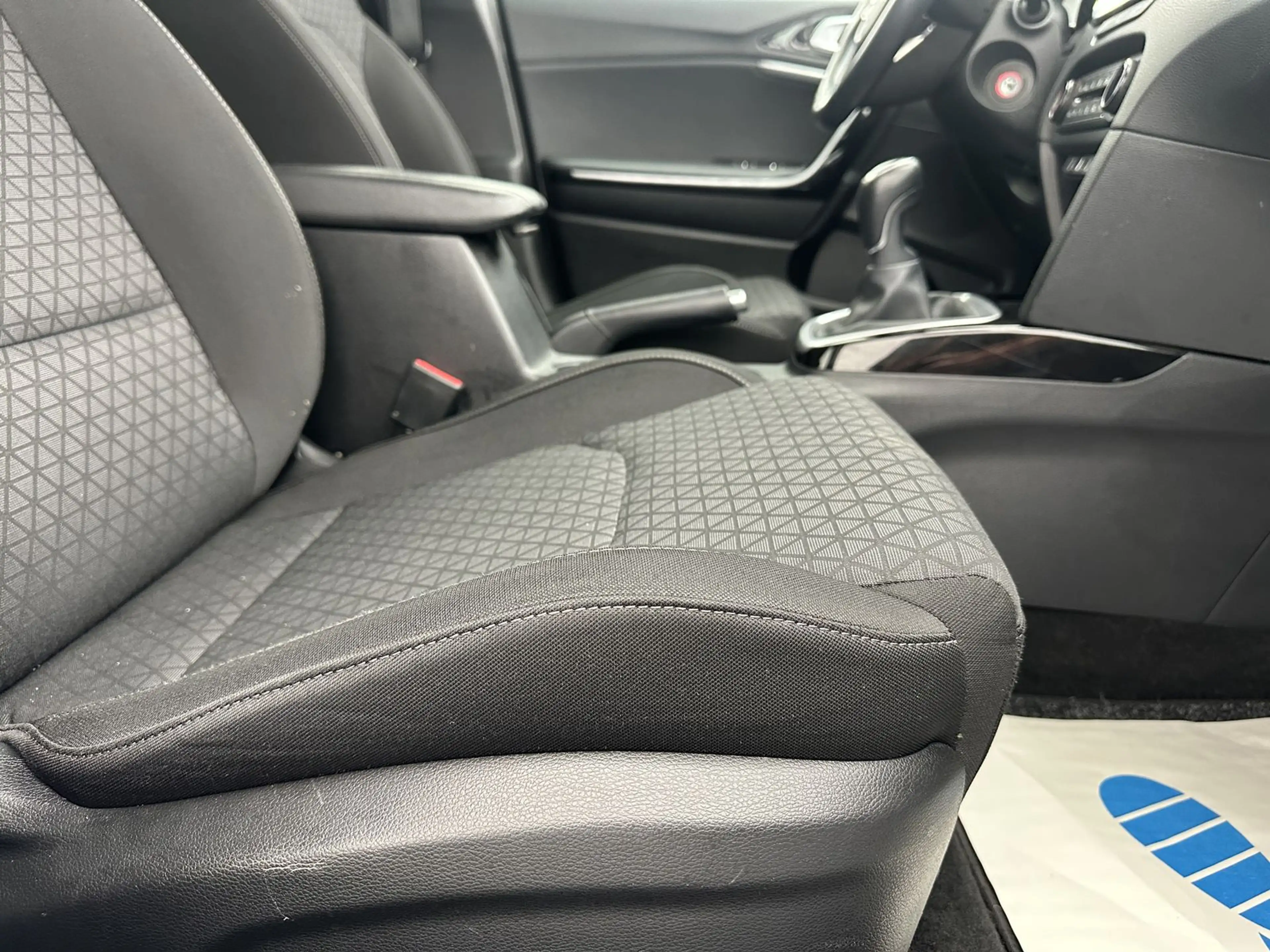 Kia Ceed / cee'd Vision "NAVI-CAM-SITZH-MULTI-ALU" — photo 9