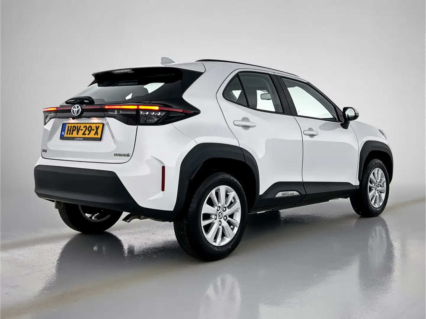Toyota Yaris Cross 1.5 Hybrid Active Limited Weiß - 2