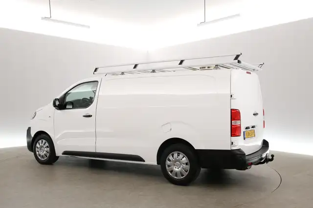 Opel Vivaro view 4