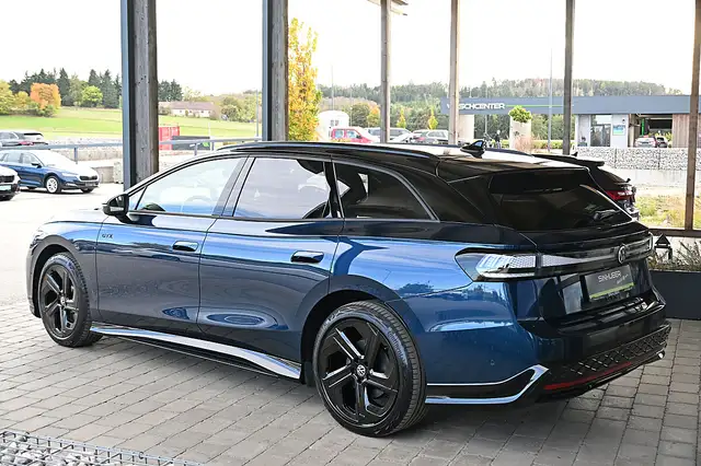 Volkswagen ID.7 GTX 4Motion NP €78k ACC, AHK schwenkbar, DCC, H... Ansicht 3