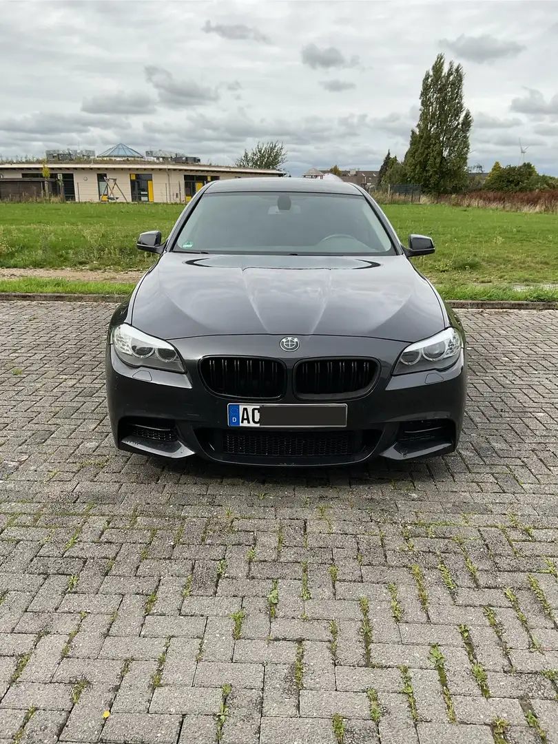 BMW 525 M-Paket Gris - 2