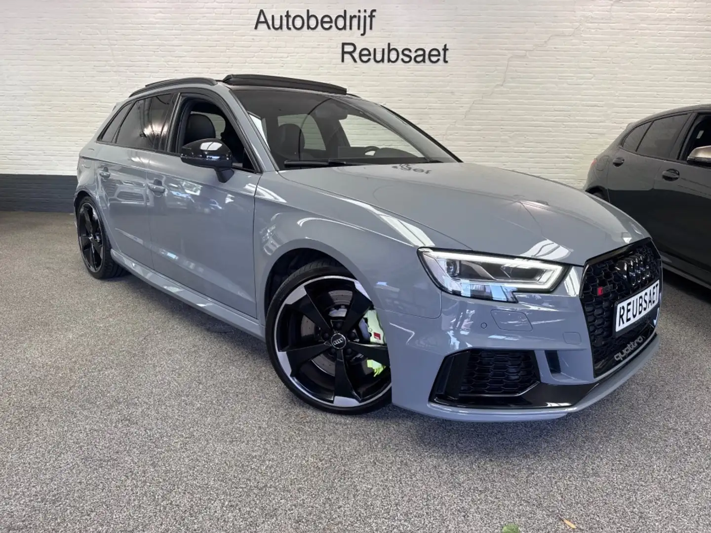 Audi RS3 RS3 2.5 TFSI Quattro Panodak Virtual Keyless Incl Grijs - 1