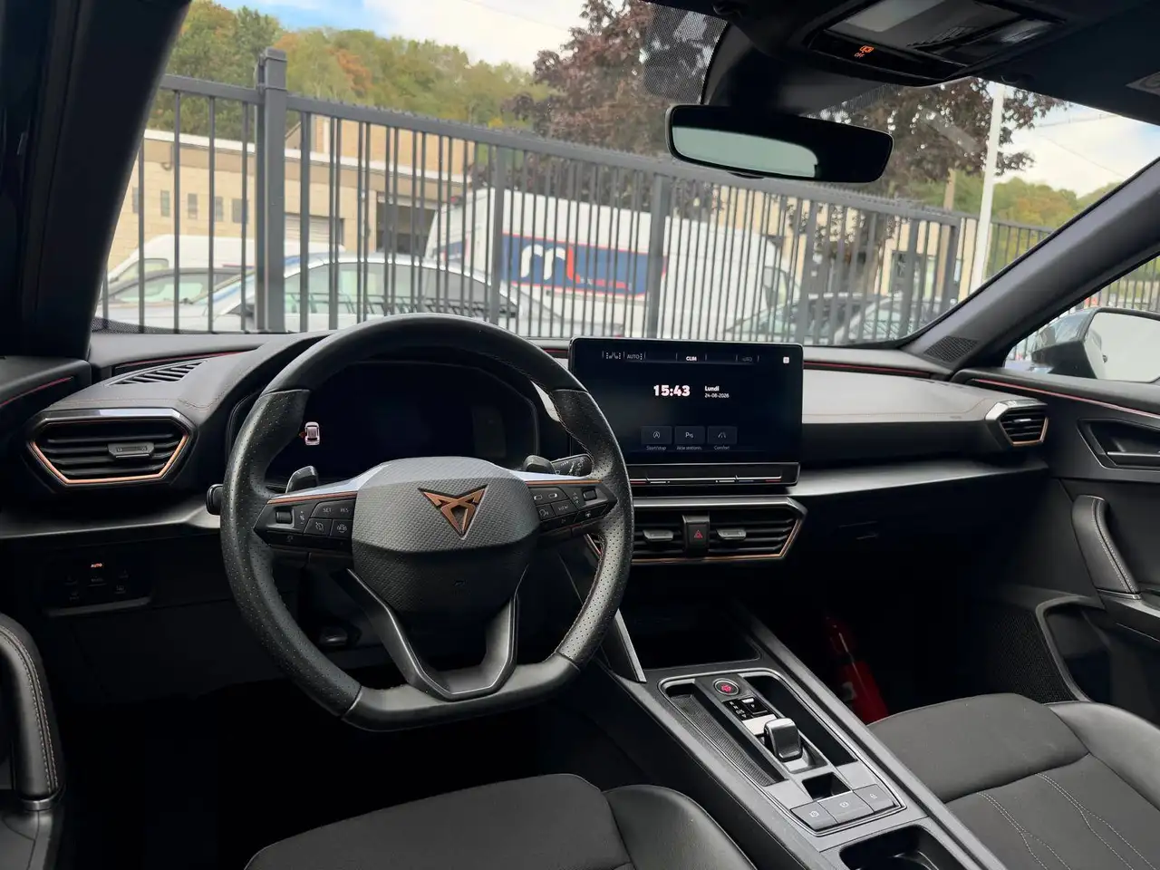Cupra Formentor 1.5 TSI NEW LIFT DSG ECL. AMBIANCE CARPLAY CAMERA, миниатюра 4