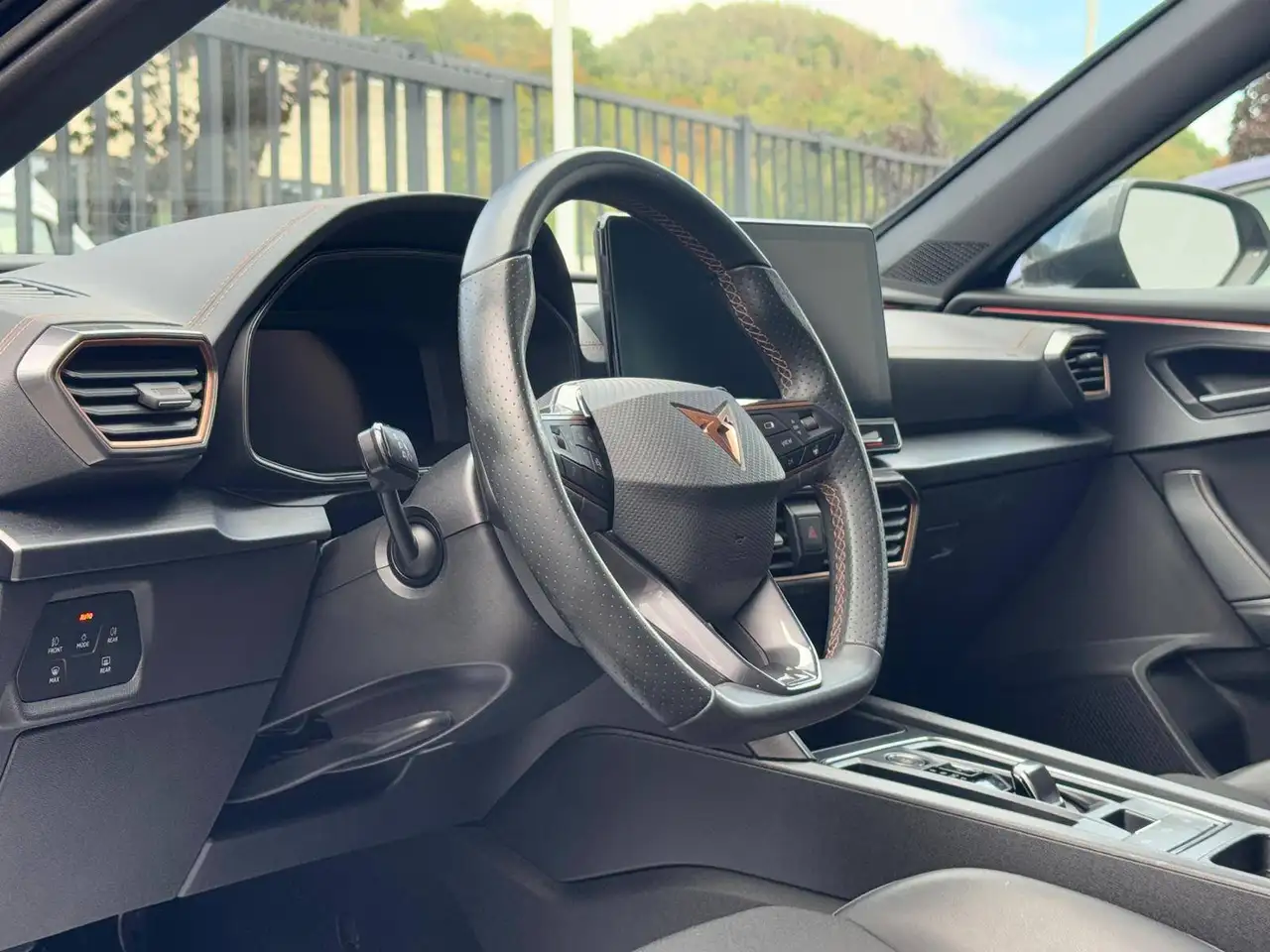 Cupra Formentor 1.5 TSI NEW LIFT DSG ECL. AMBIANCE CARPLAY CAMERA, миниатюра 16