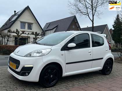 Peugeot 107 1.0 Black&White NL-AUTO-NAP.