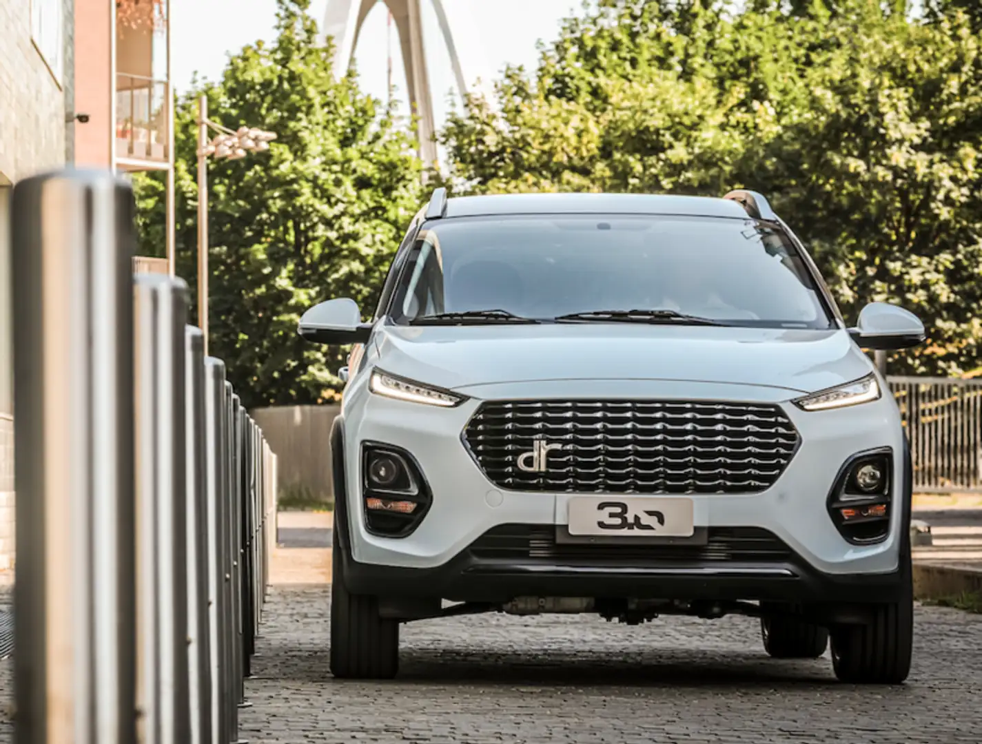 DR Automobiles DR 3.0 1.5 CVT Bi-Fuel GPL Grigio - 2