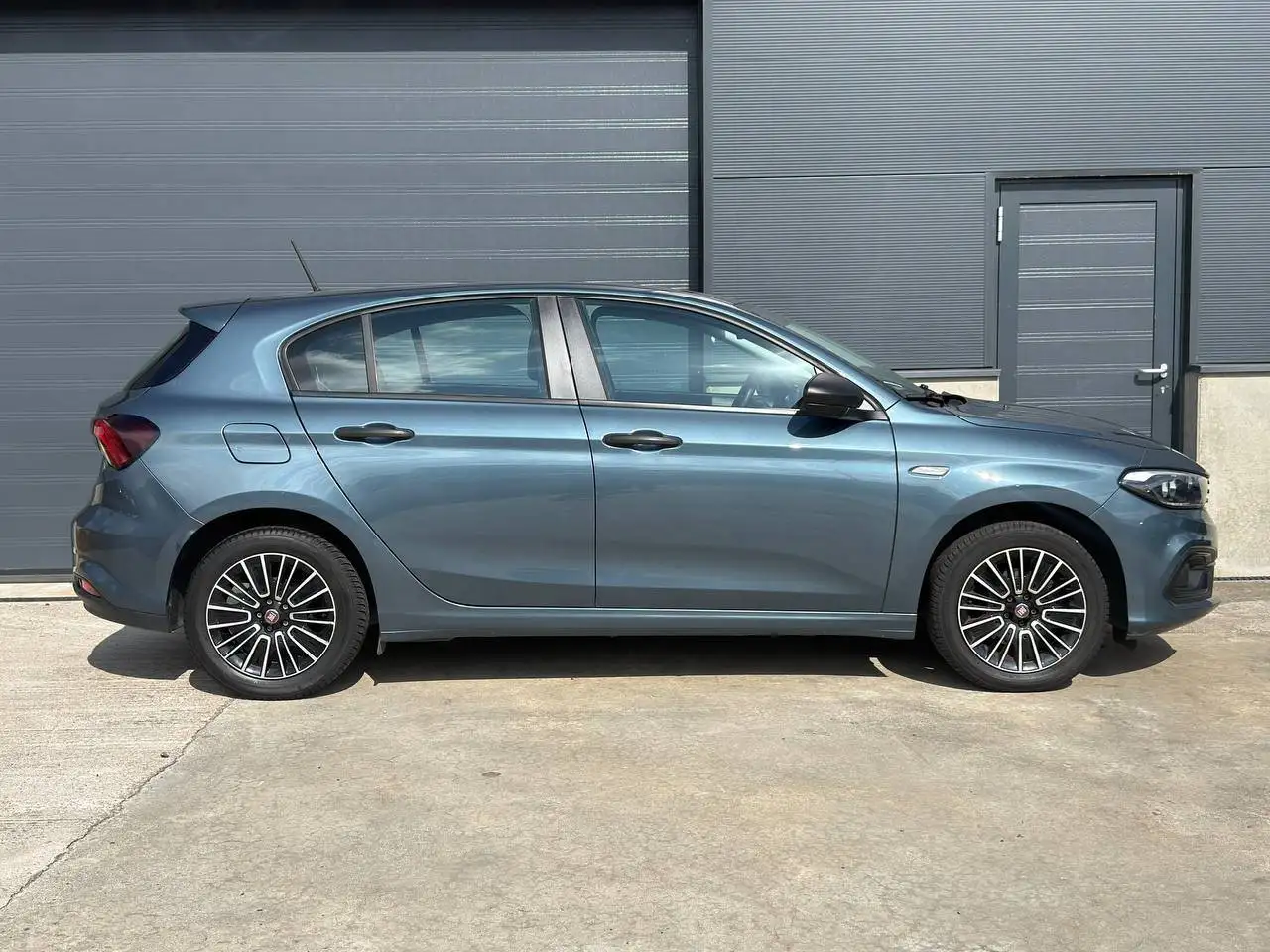 Fiat Tipo 1.0 BENZINE 2022 / CARPLAY / AUTO CLIMA / CRUISE CONTROL / 29.800KM !!, миниатюра 3
