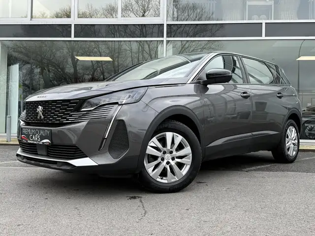 Peugeot 5008 AUTOMAAT / 7 ZITS / CARPLAY / CAMERA / NAVI / AIRC