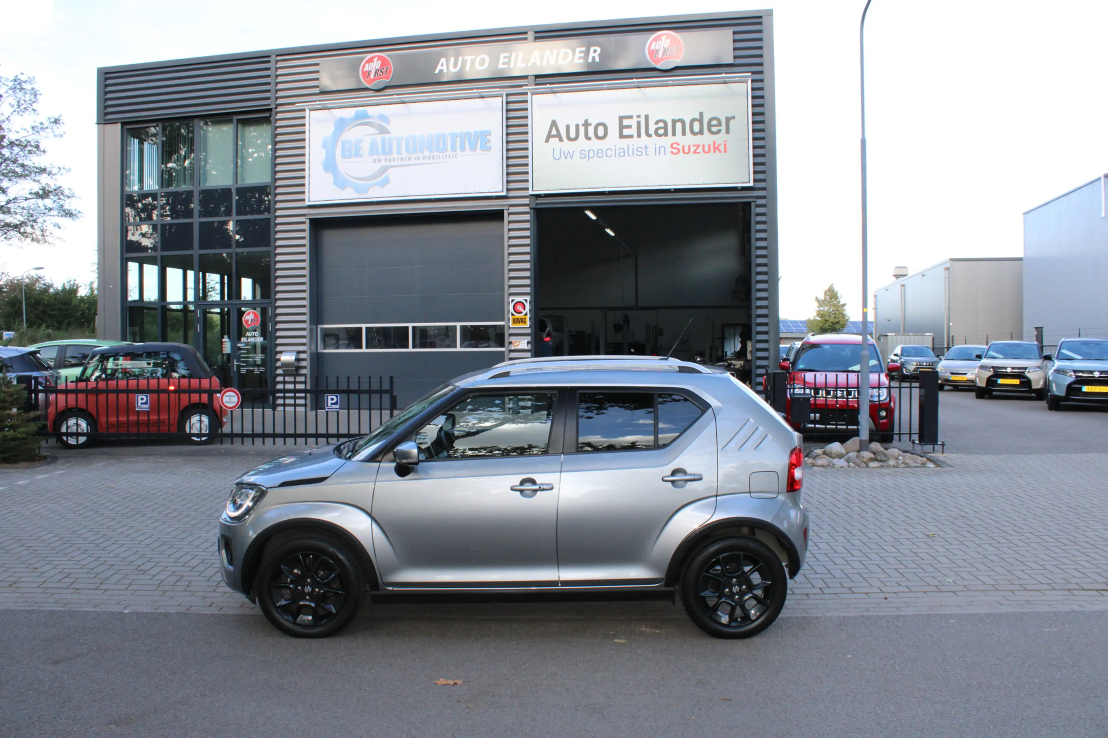 Suzuki Ignis 1.2 Smart Hybrid Style — photo 3