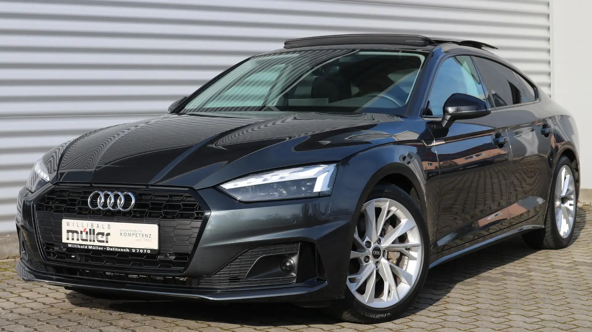 Audi A5 Sportback Advanced Grau - 1