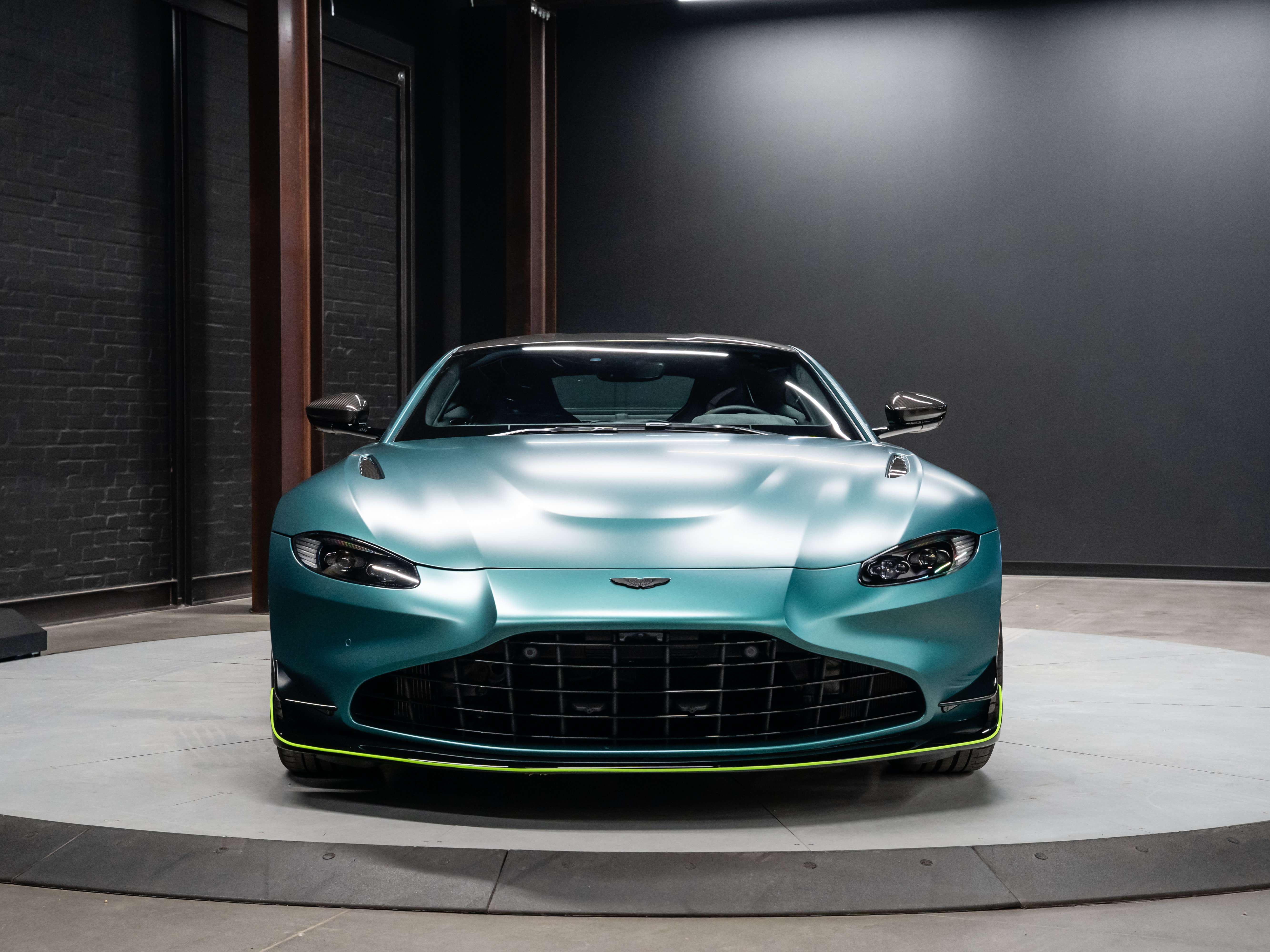 2023 Aston Martin Vantage Coupe