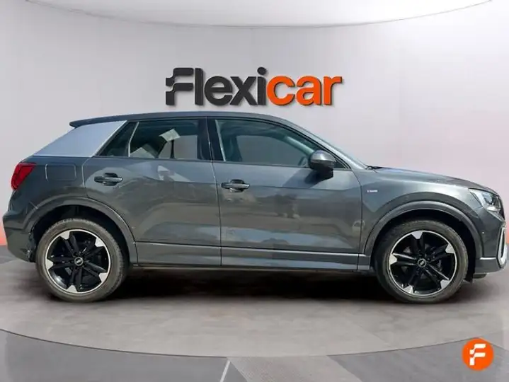 Audi Q2 Black Line 30 TDI 2022, foto 5