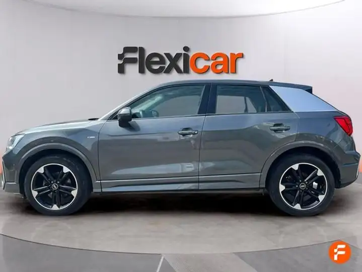 Audi Q2 Black Line 30 TDI 2022, foto 4