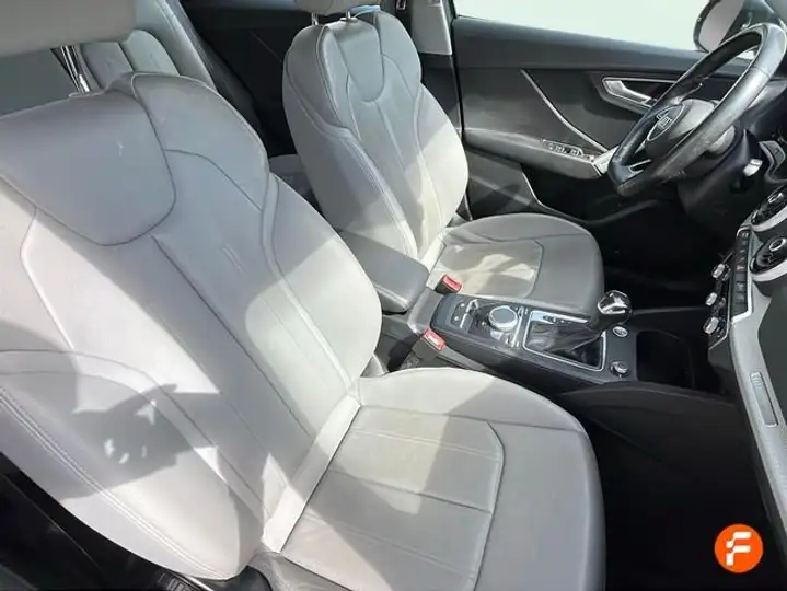 Audi Q2 Black Line 30 TDI 2022, foto 16