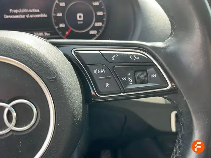 Audi Q2 Black Line 30 TDI 2022, foto 14
