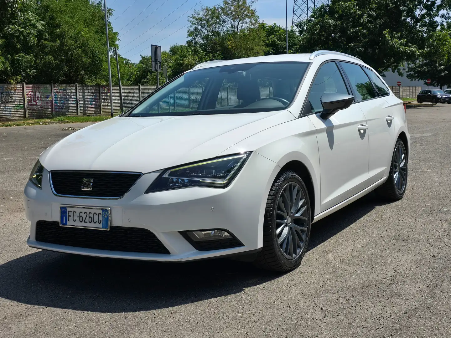 SEAT Leon Leon III 2013 ST ST 1.4 tgi Connect s Blanc - 1