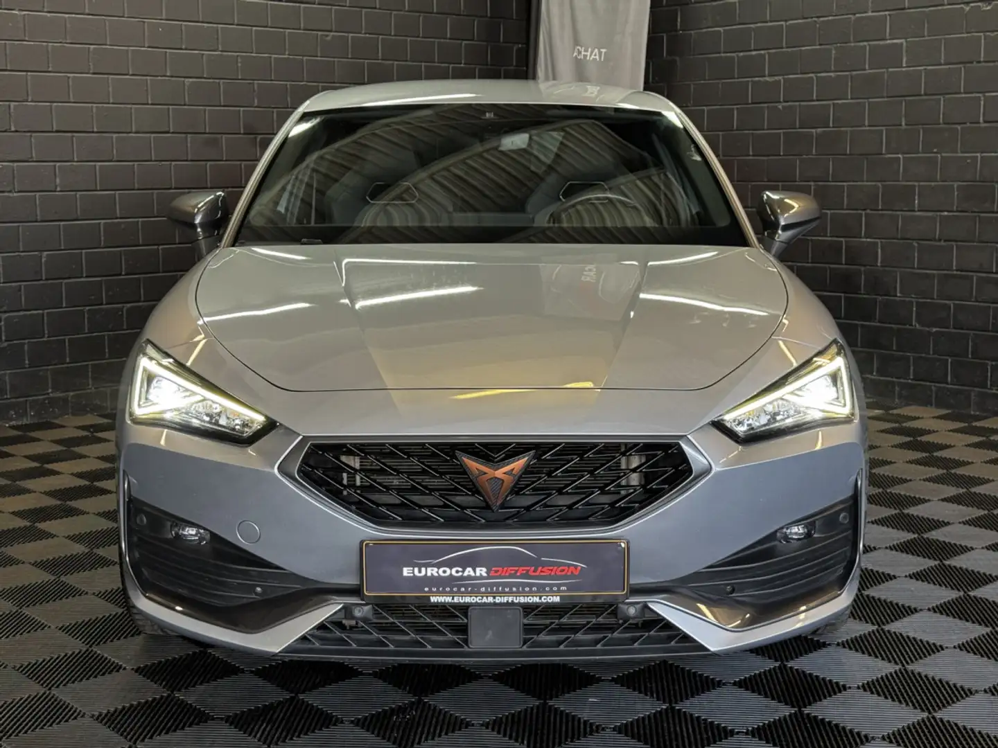 CUPRA Leon 245CV eHybrid DSG6 ** Caméra ** Full link Gris - 2