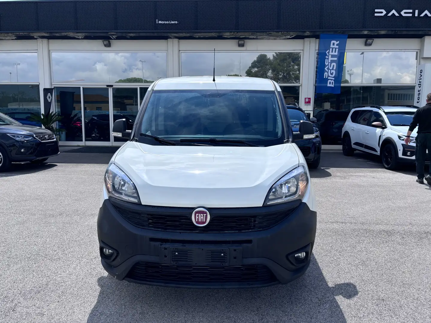Fiat Doblo 1.4 Natural Power PL-TN Cargo Maxi Sx Metano Blanc - 2