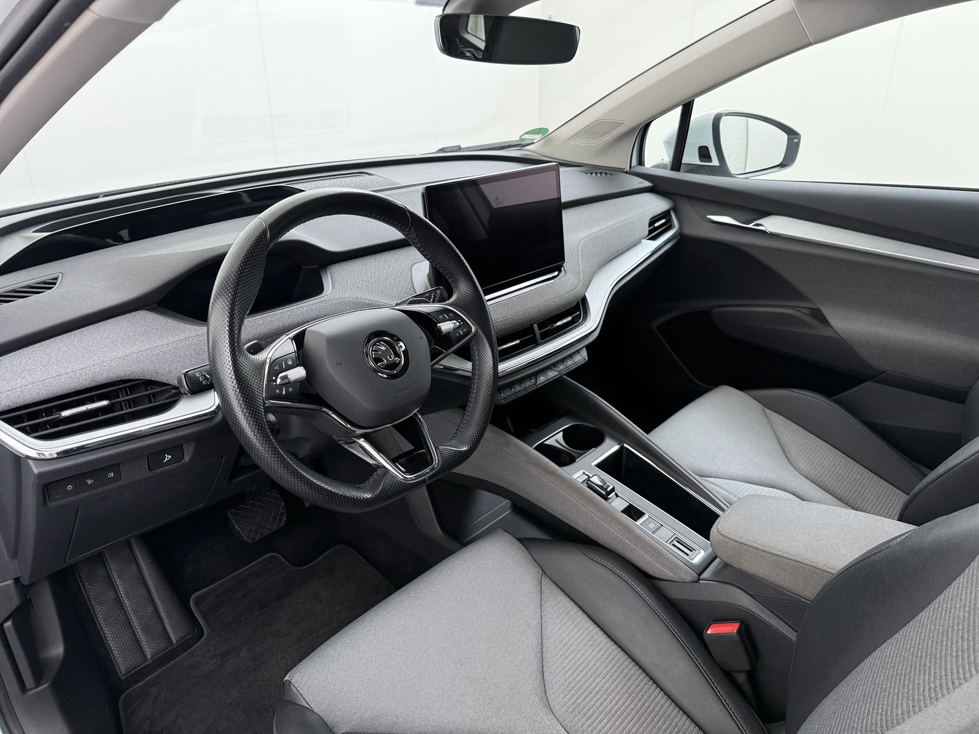 Skoda Enyaq iV 60 First Edition Trekhaak Adap.Cruise Head-Up C — photo 9