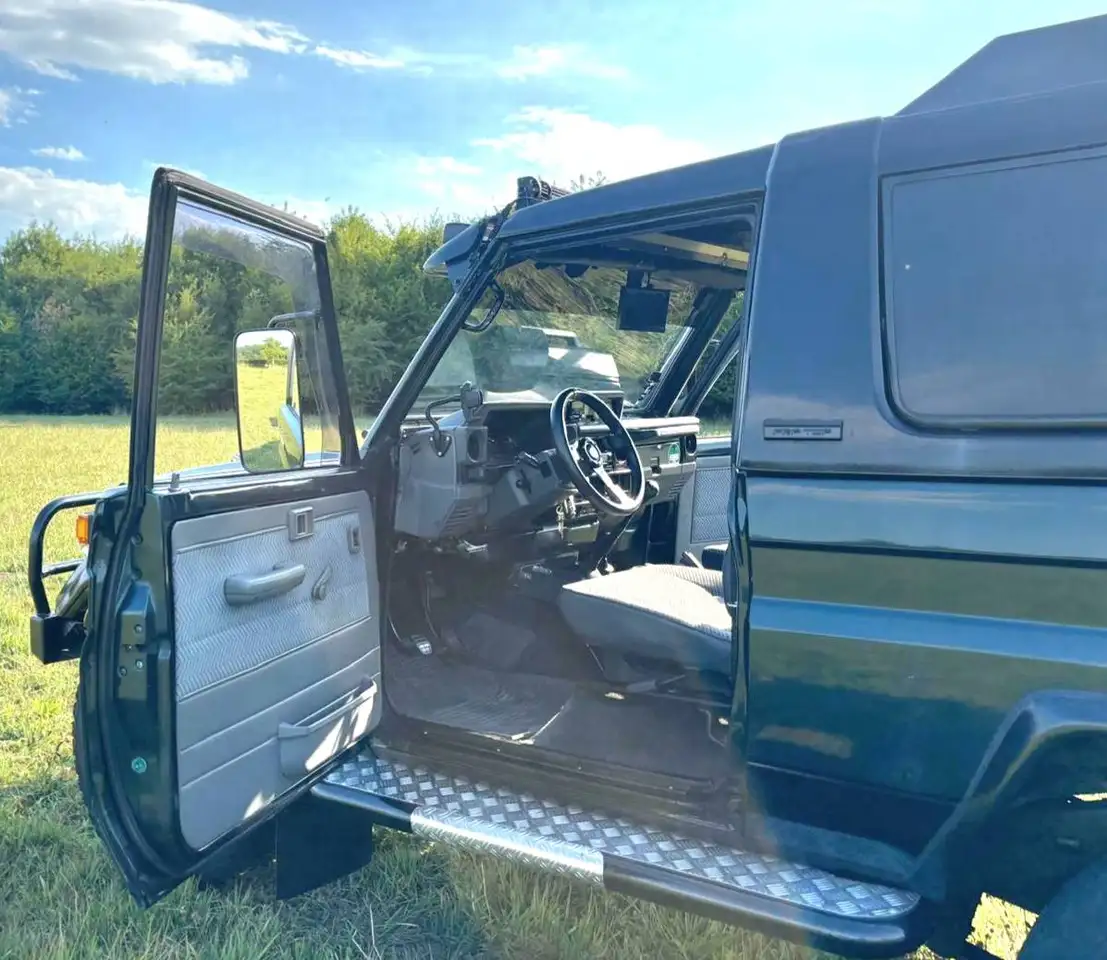 Toyota Land Cruiser HZJ73 Super Heavy Duty LX (1997) 1HZ, foto 10