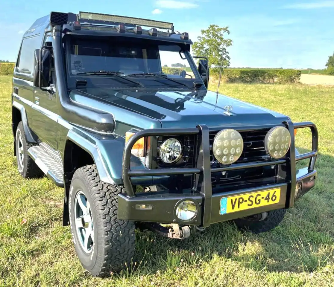 Toyota Land Cruiser HZJ73 Super Heavy Duty LX (1997) 1HZ, foto 1