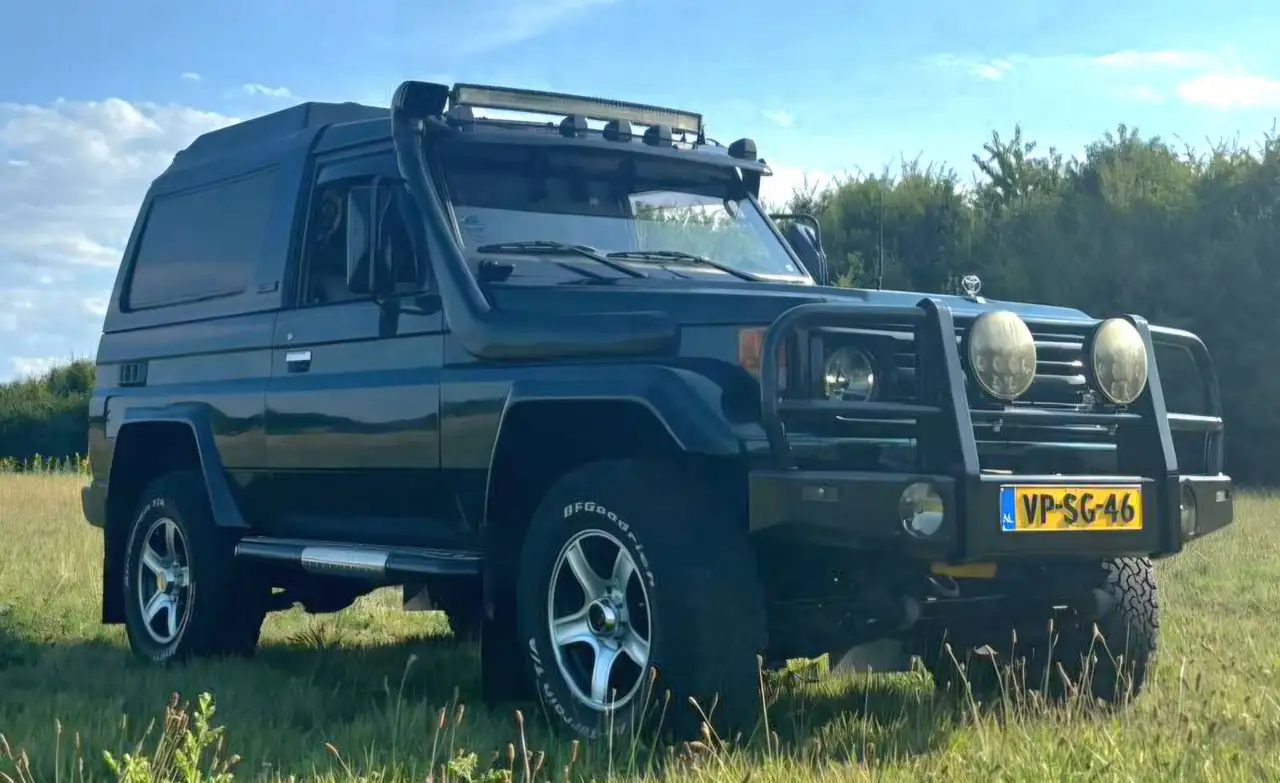 Toyota Land Cruiser HZJ73 Super Heavy Duty LX (1997) 1HZ, foto 3