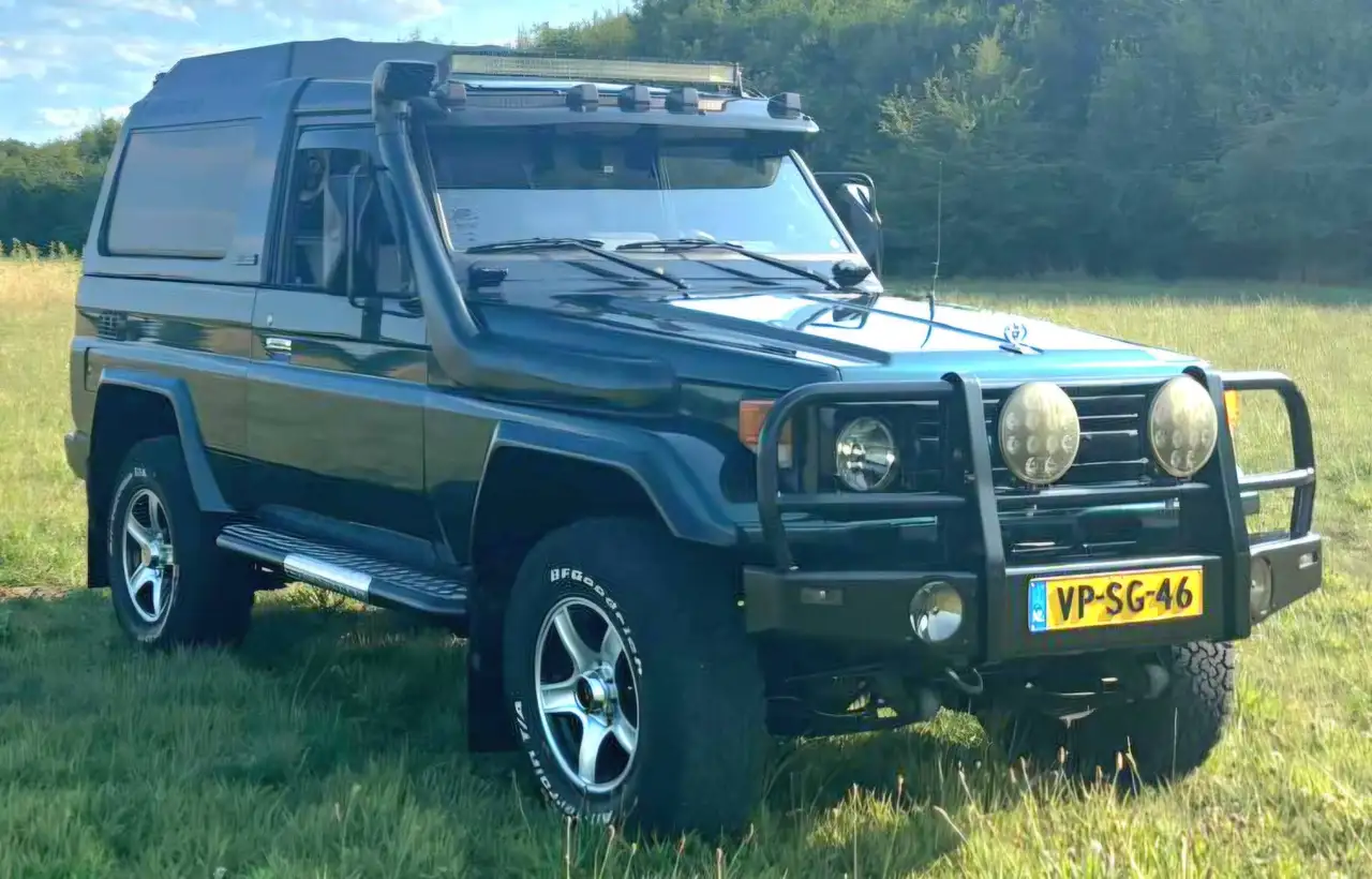 Toyota Land Cruiser HZJ73 Super Heavy Duty LX (1997) 1HZ, foto 4