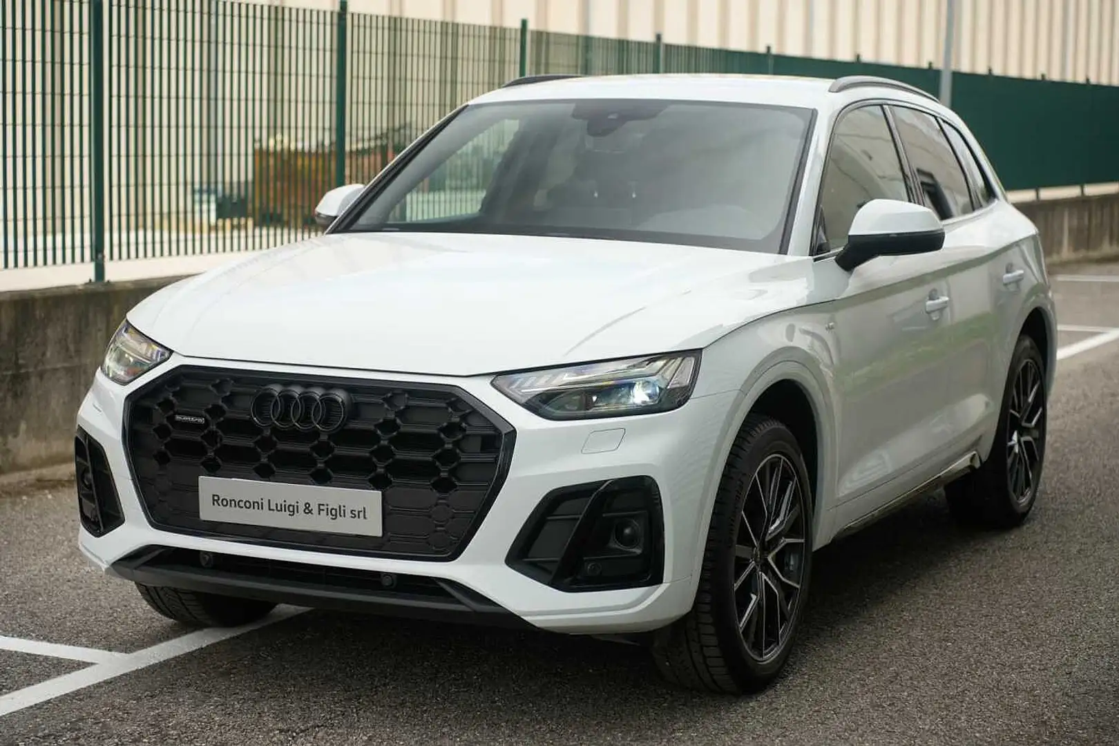 Audi Q5 2ª serie 40 TDI 204 CV quattro S tronic S line plu Bianco - 1