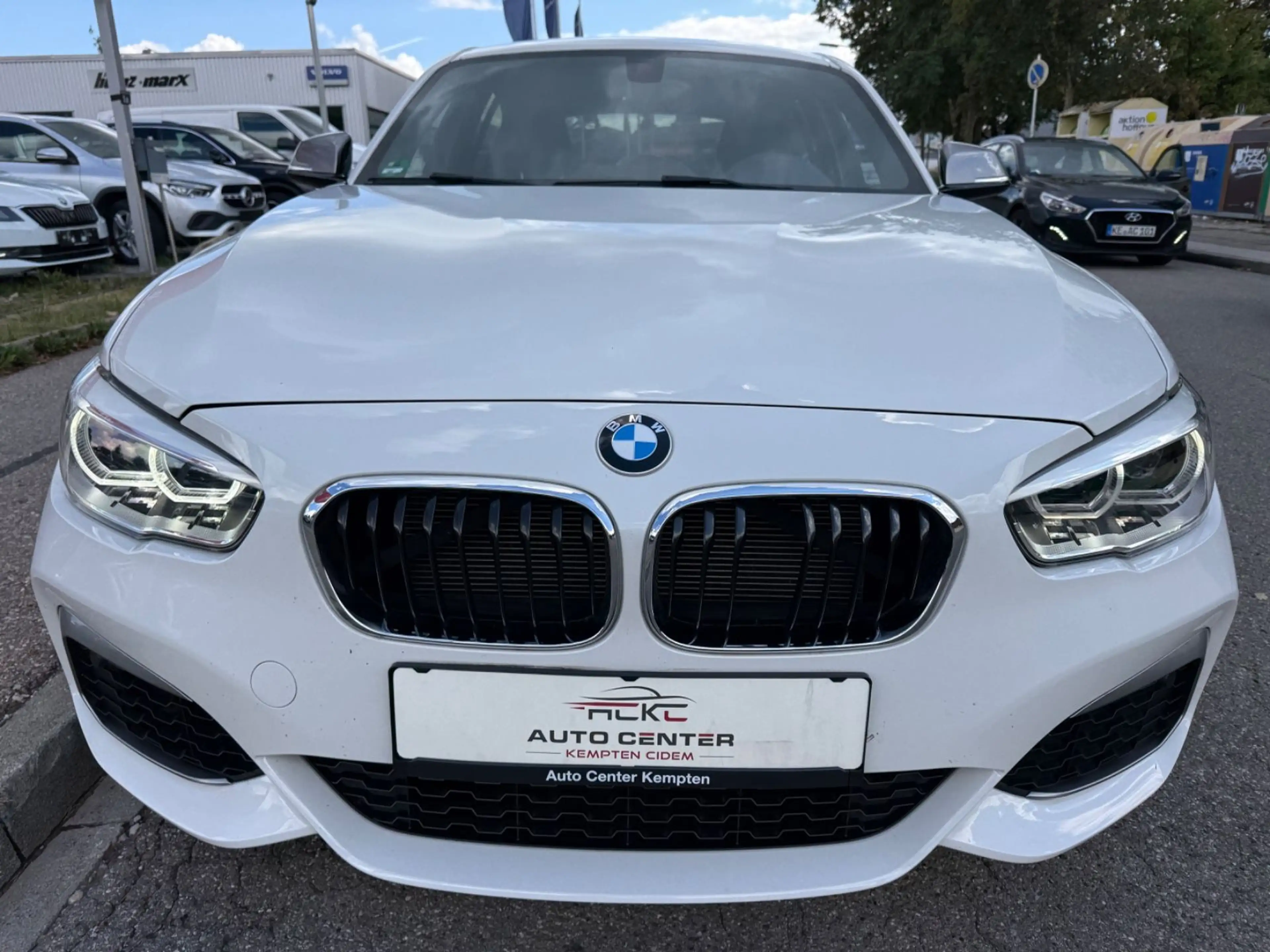 BMW 135 i xDrive Limousine 5-trg*harman/kardon — photo 3